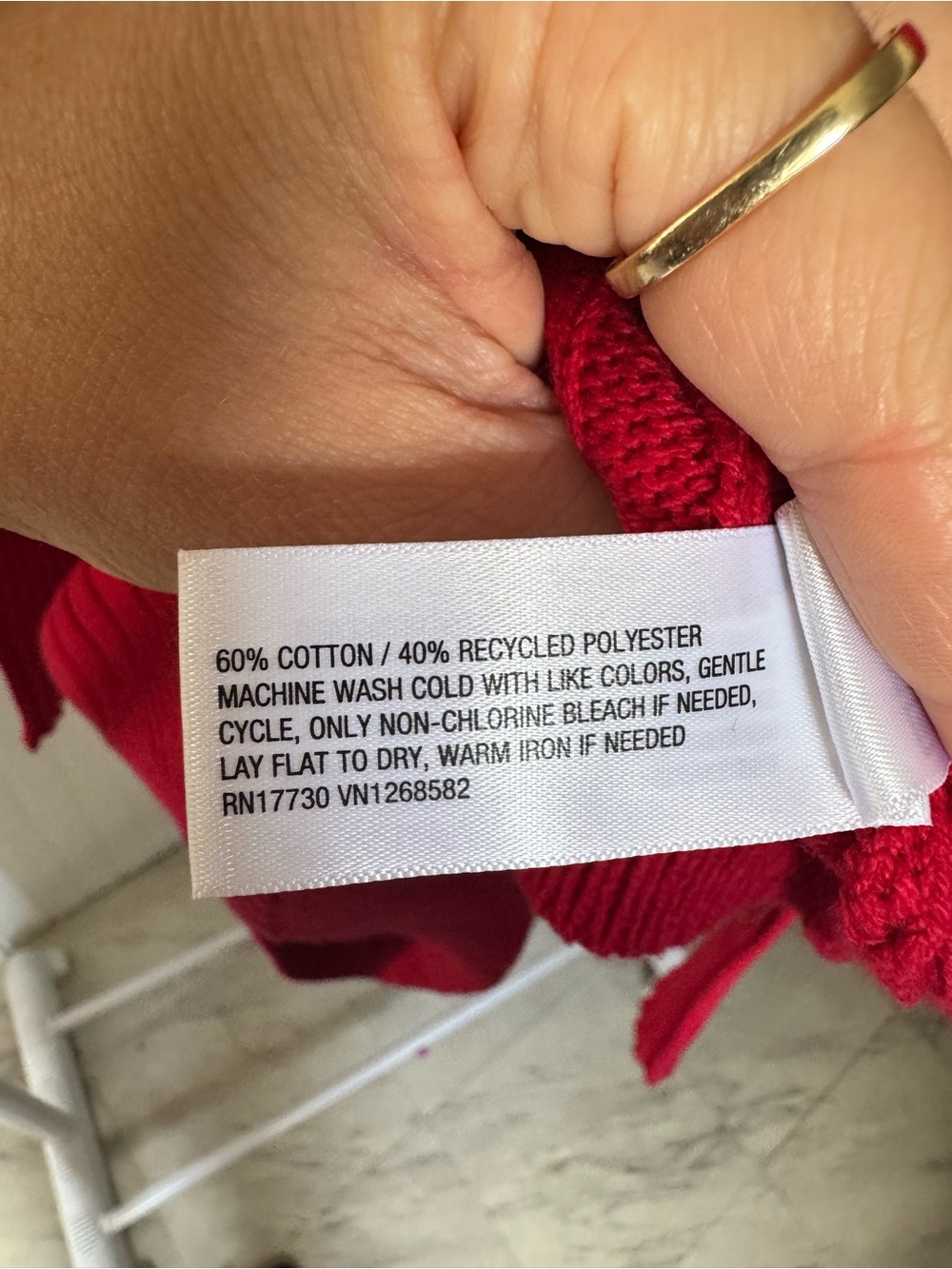 Universal Thread Red Ribbed Scoop-Neck Sweater - Picture 4 of 4